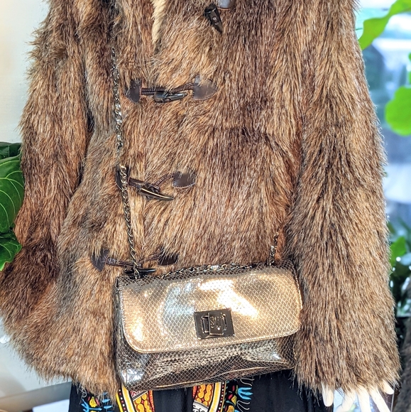 Stuart Weitzman faux snakeskin silver purse - Picture 2 of 16